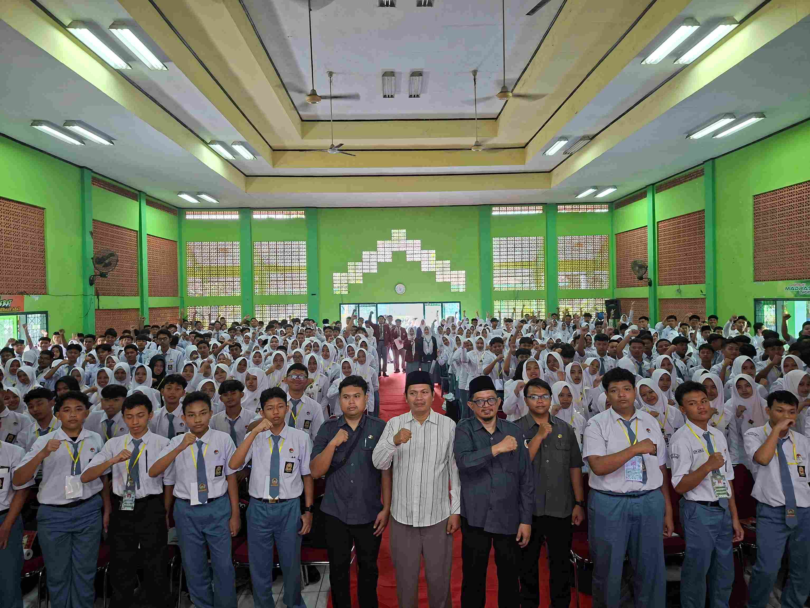 humas